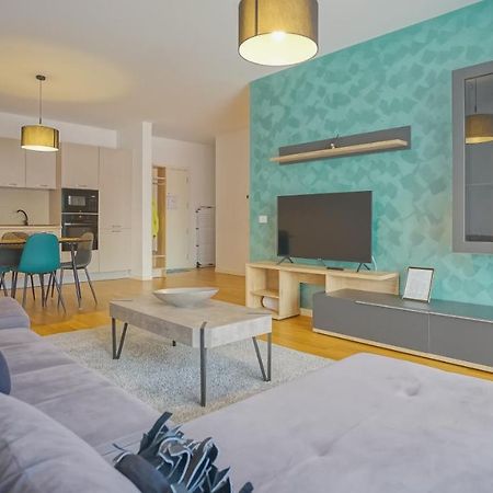 Downtown Premium Apartments Brasov Ngoại thất bức ảnh