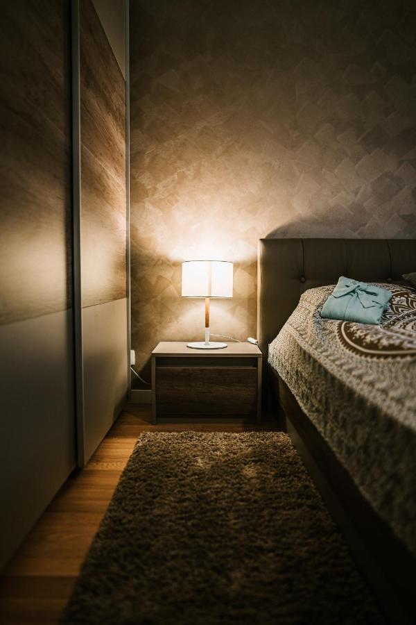 Downtown Premium Apartments Brasov Ngoại thất bức ảnh