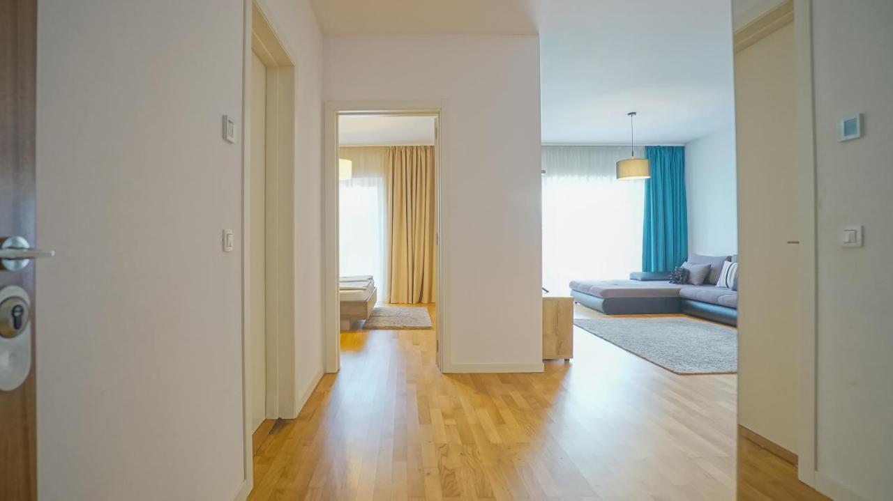 Downtown Premium Apartments Brasov Ngoại thất bức ảnh
