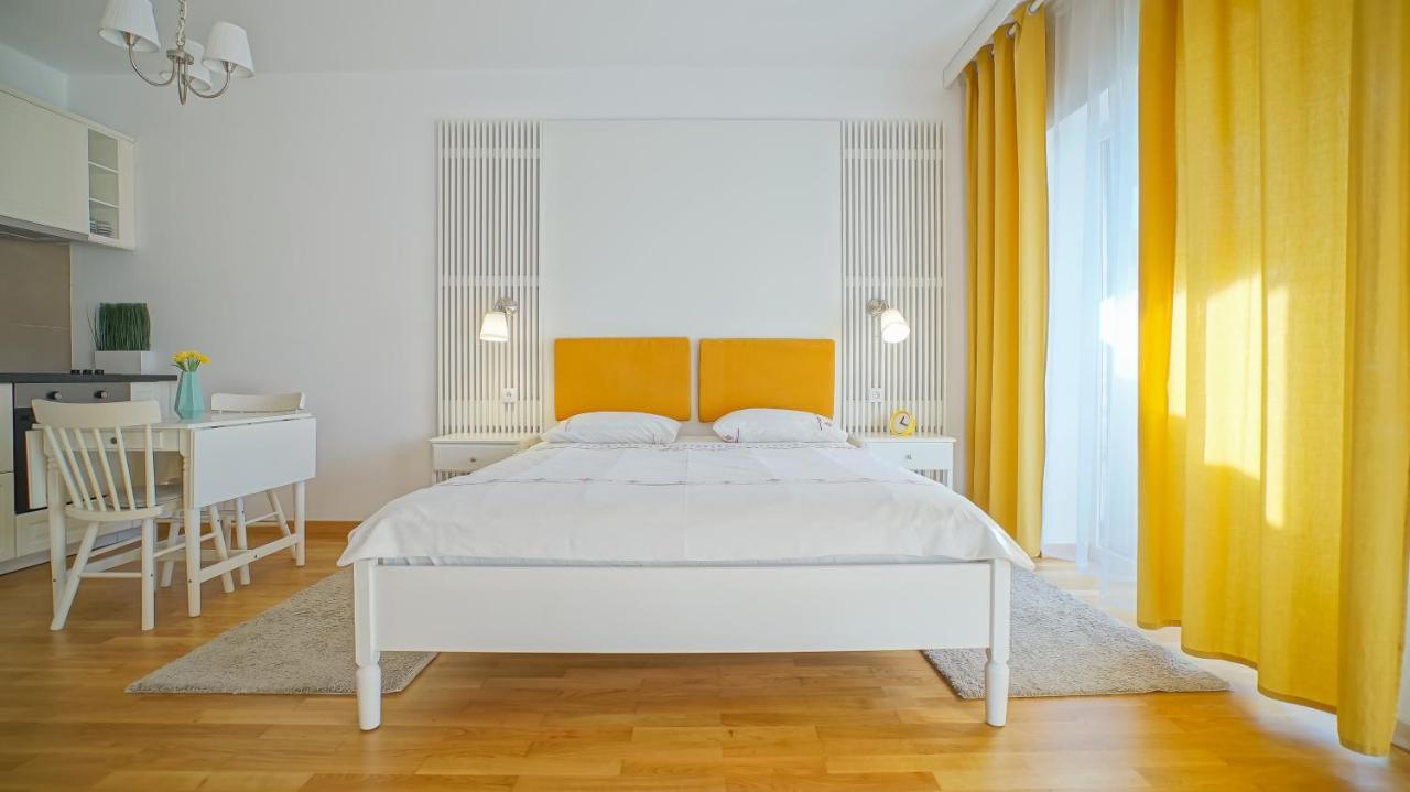 Downtown Premium Apartments Brasov Ngoại thất bức ảnh
