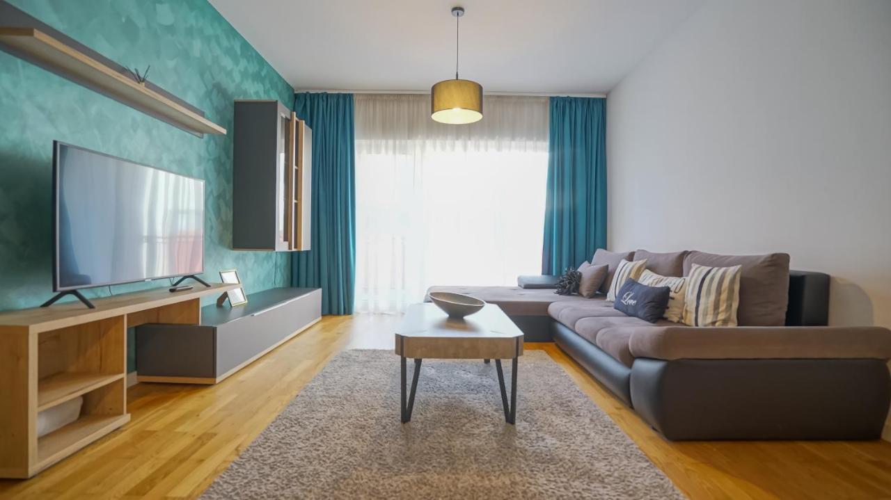 Downtown Premium Apartments Brasov Ngoại thất bức ảnh